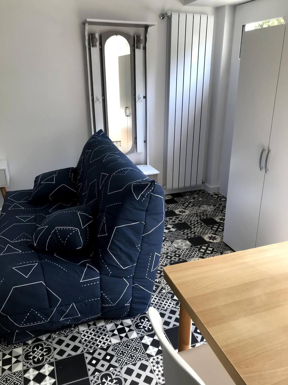 Studio à la campagne avec petit étang privé 