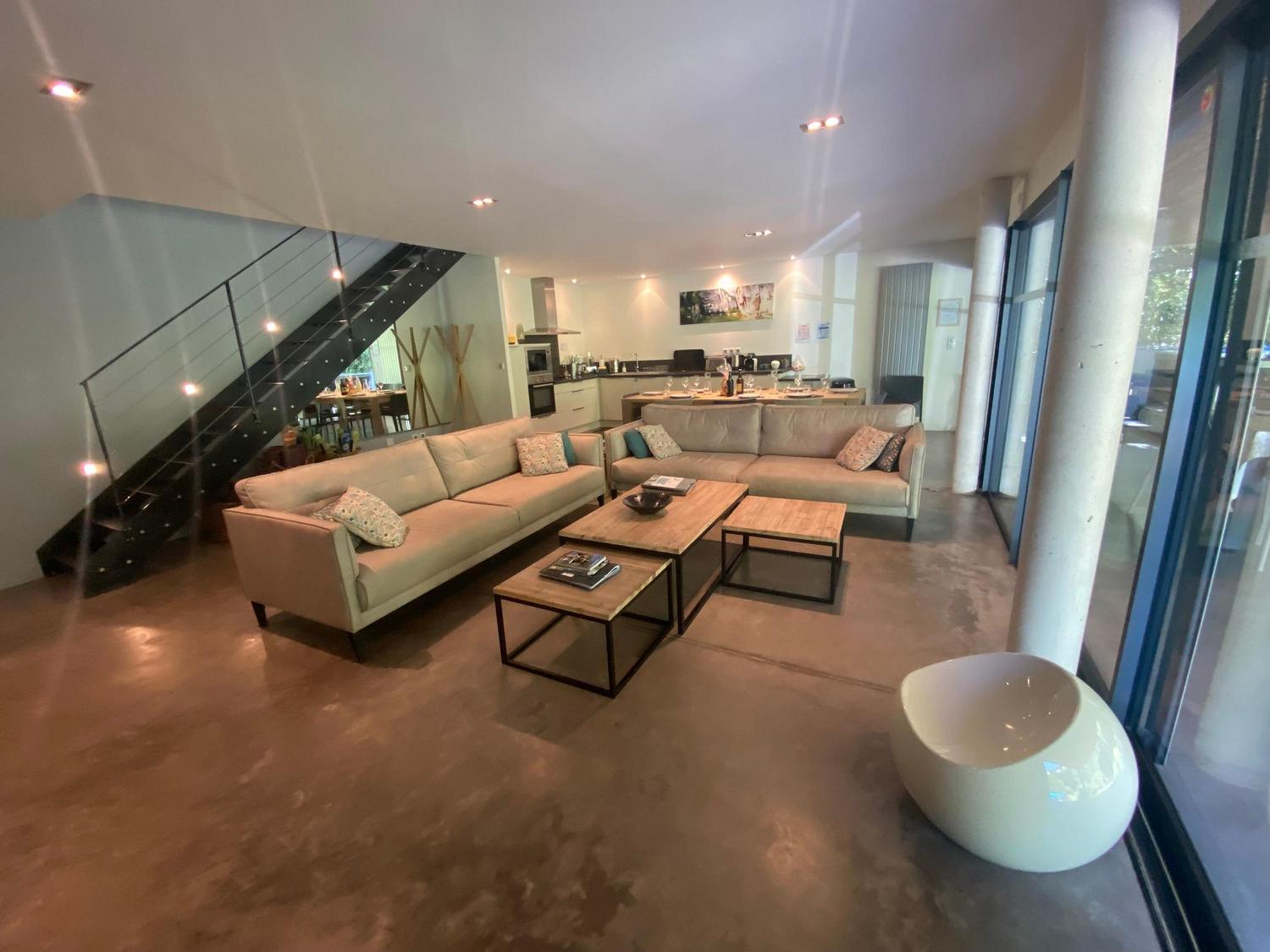 Villa d’architecte avec plage privée au cœur des Gorges du Tarn 