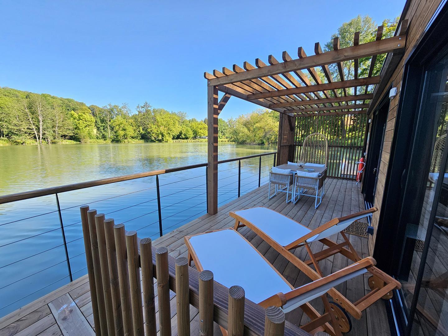 Ecolodge flottant au cœur de la Champagne 