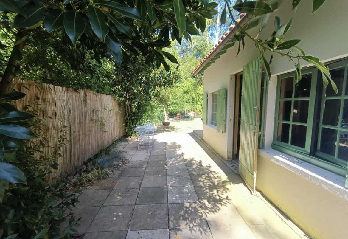 Gîte avec ponton privatif et accès au bord de rivière 