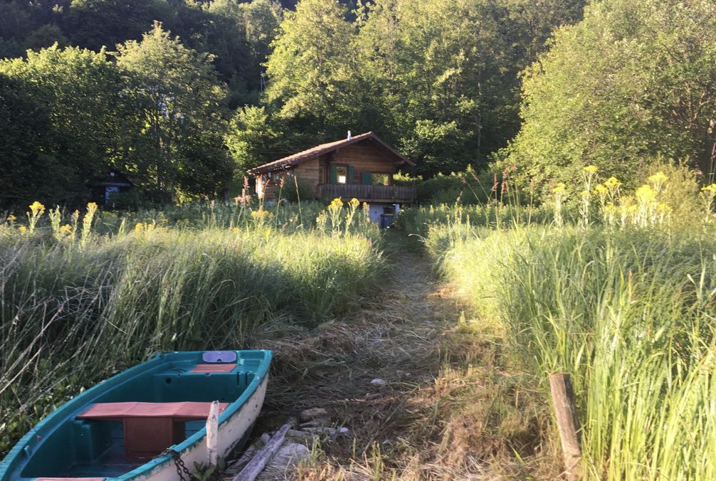 Chalet avec accès privatif au bord du lac 