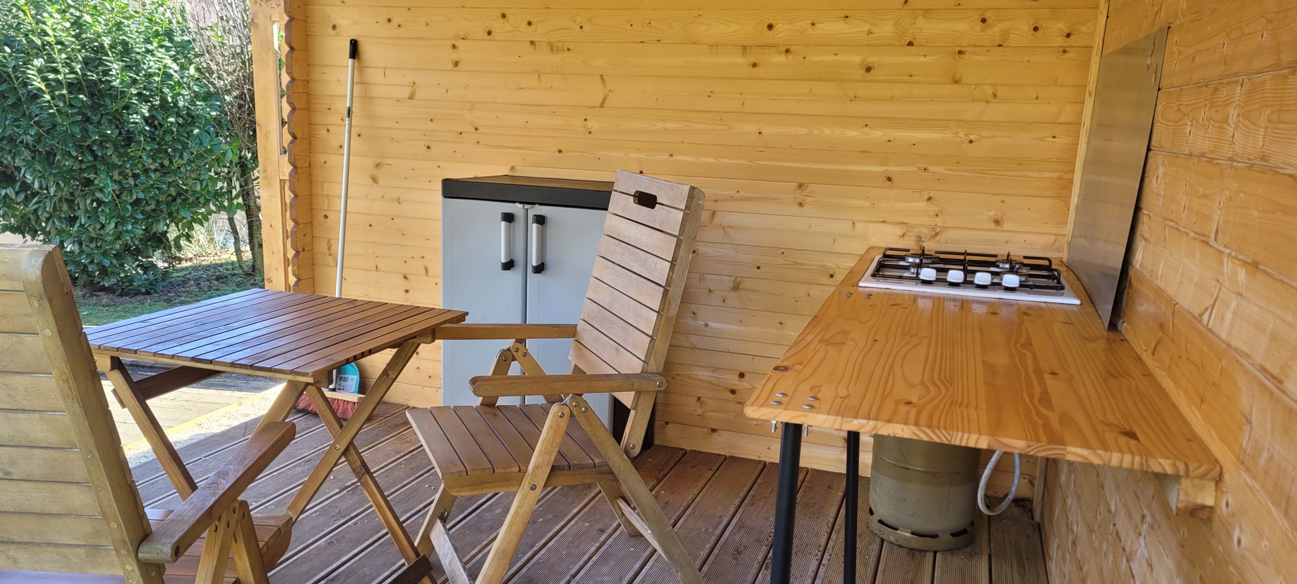 Cabane de pêche avec accès à un étang privé poste 2 