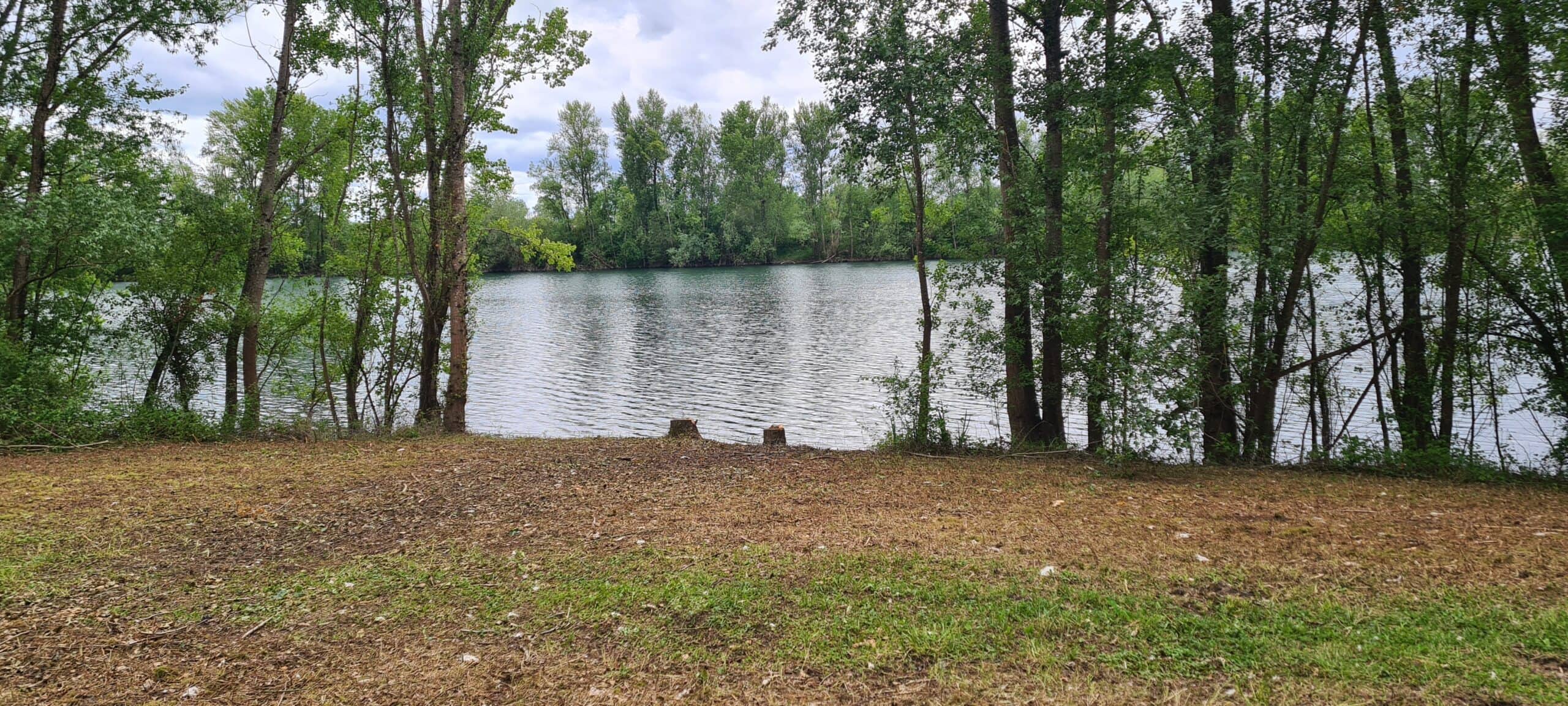 Lac sauvage 17 hectares 