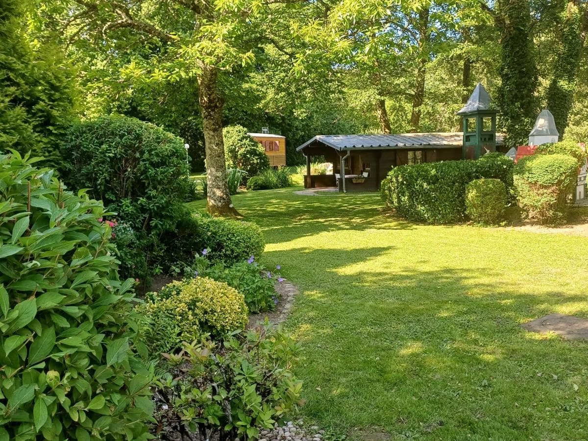 Chalet 4 couchages avec sa piscine et son étang 