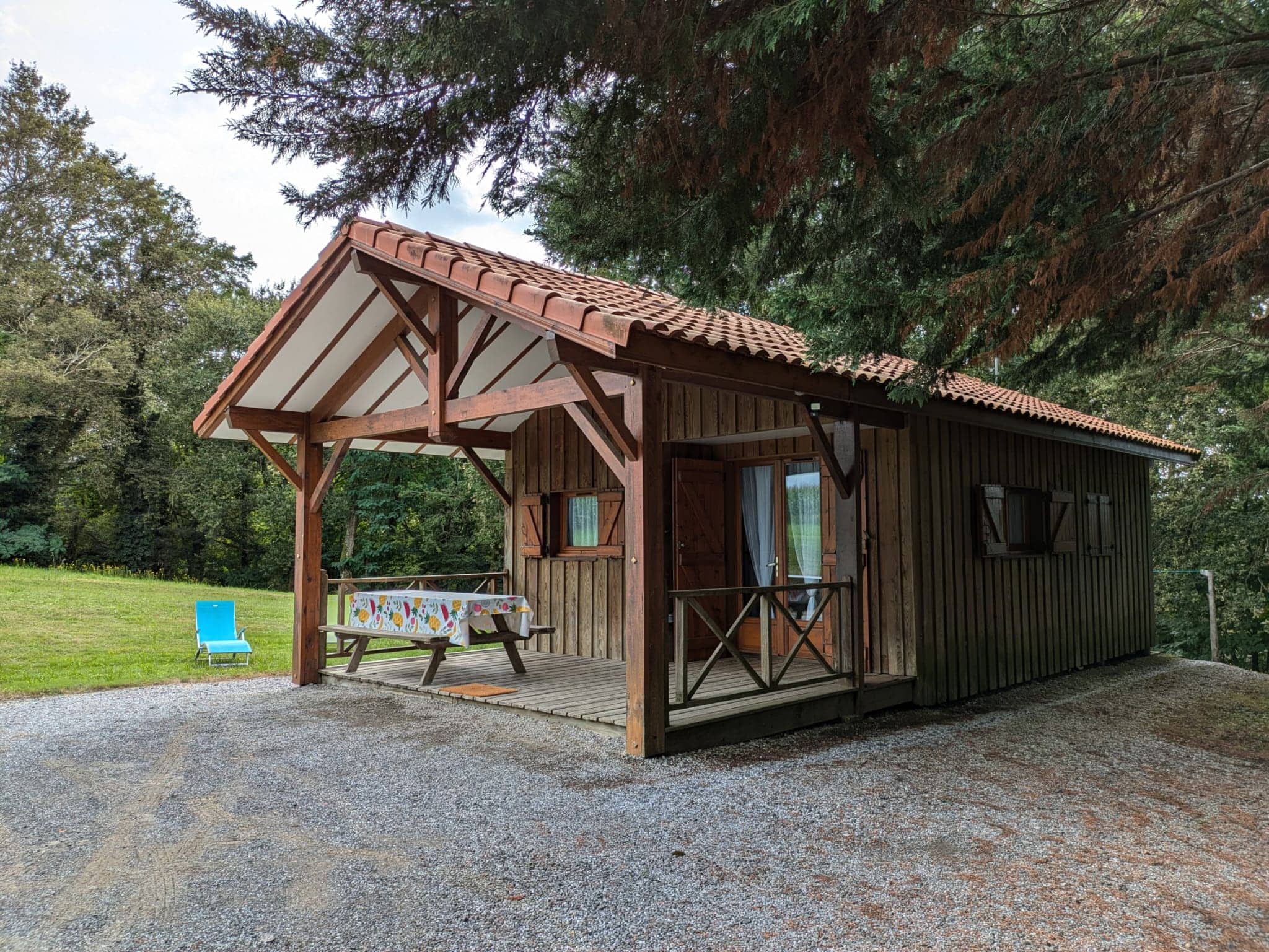 Privé : Privé : Etang dans les Landes avec son chalet 5 couchages 