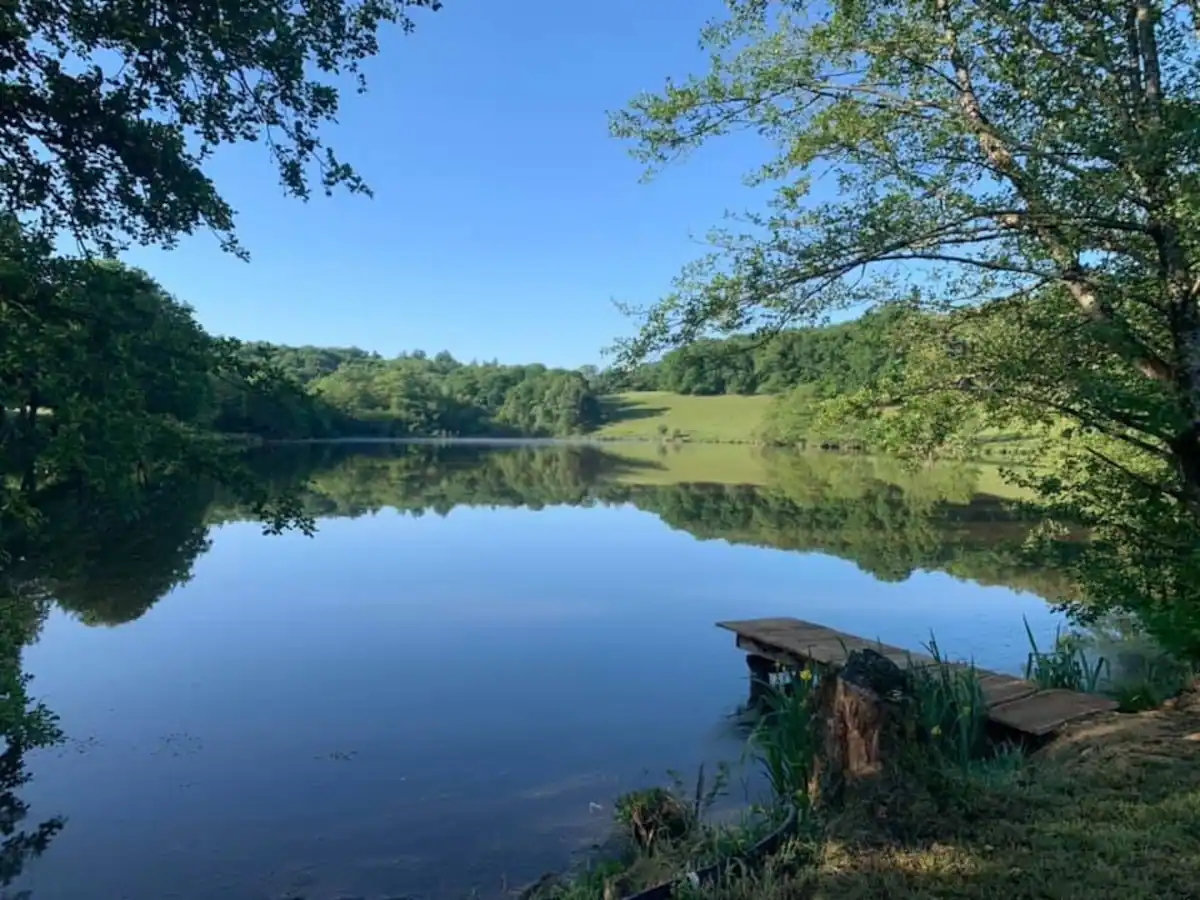 Gîte au cœur du Limousin : détente, pêche et nature à votre porte 