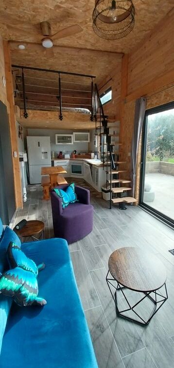 Chalet rénové au bord d’une petite marre avec vue sur la rivière la tortue?